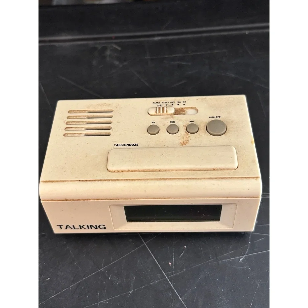 Vintage 90s Talking Digital Clock. Battery Operated